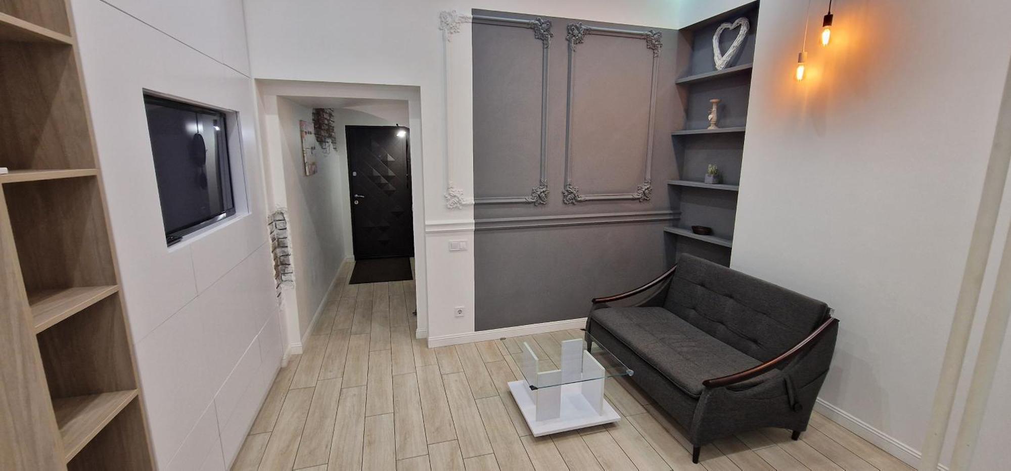 Apartamento Чорно -Білий Люкс В Центрі Leópolis Exterior foto